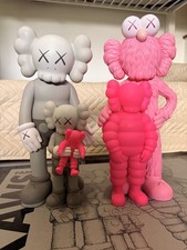 KAWS Family 2021 Figurine in