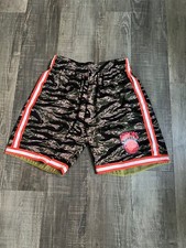 Pantaloncini Mitchell Ness New York Knicks taglia grande mimetici