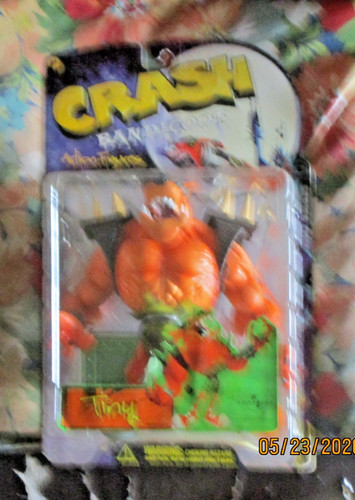 Crash bandicoot piccola serie - piccola,