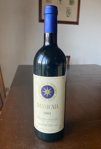 Bottiglia vino sassicaia - sassicaia,