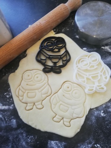 Tagliabiscotti minions - tagliabiscotti,