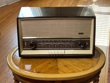 Vintage Grundig Model 2520U