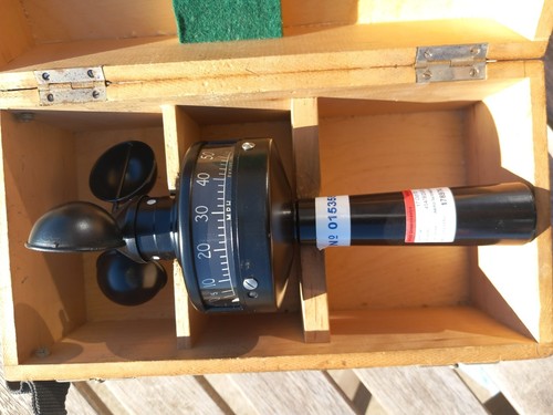 Collection anemometer