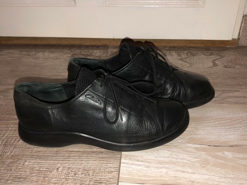 Sneakers pelle nera clark s - in,