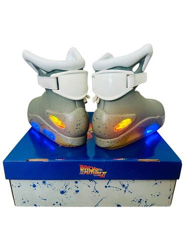 Scarpe futuristiche universal - scarpe,