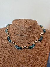 Bigiotteria vintage USA Collana non firmata rodio e  strass e lucite