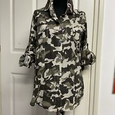 Camicia Donna Camouflage Con Bottoni A Contrasto In Madreperla Color Lavanda