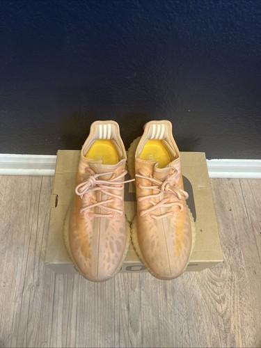 Authentic adidas yeezy - yeezy, boost