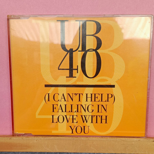 Ub40 falling in - help),