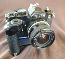 nikon fm analogica, motore md-12, nikkor 24 mm 2,8 tutto funzionante