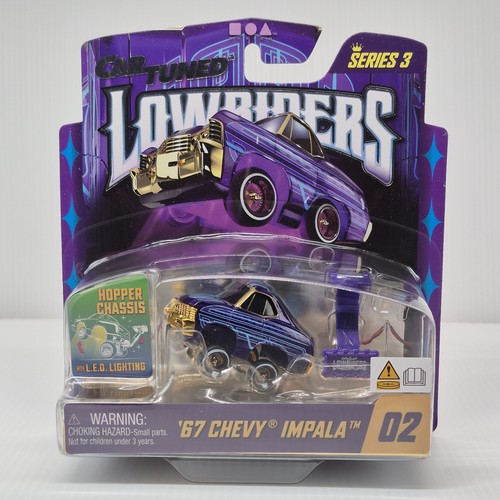 Cartuned lowriders show - lowriders,