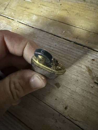 Accendino antico - accendino,