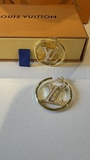 orecchini a cerchio farfalla