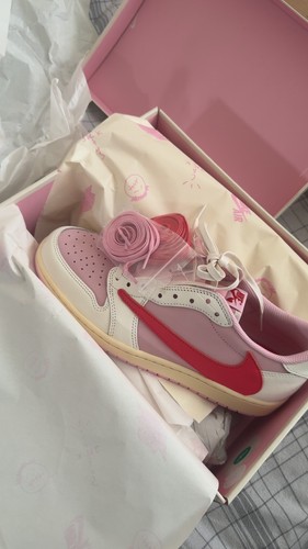 Nike air jordan low - nike, travis