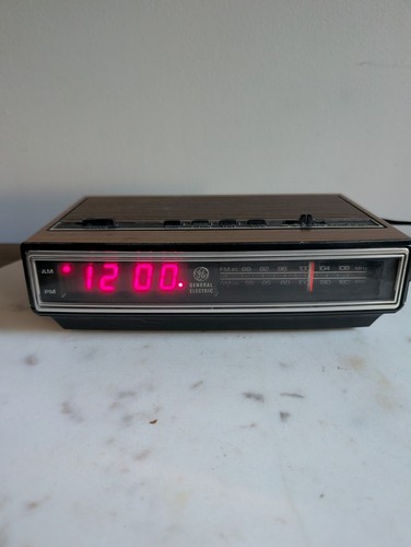 Radio sveglia digitale vintage - sveglia,