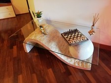 Tavolino da solotto in pietra e vetro