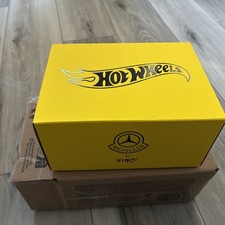 Hot Wheels x Mercedes-Benz