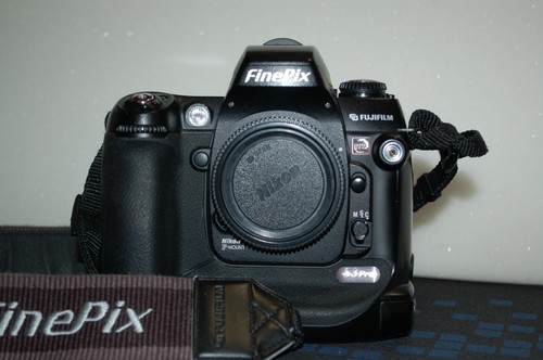 Fujifilm finepix pro - finepix, s3