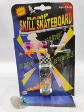 Skill Skateboard Ramp Finger