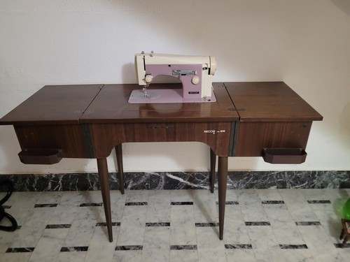 Macchina cucire necchi - cucire,
