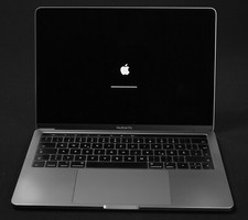 Apple Macbook Pro A1706 i5 6Gen 13,3 LED HQ 8GB 250GB Grigio Siderale