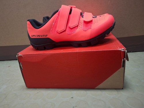 Scarpe specializzate sport - scarpe,