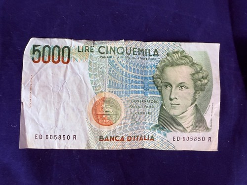 Italy 5000 lire 4 1 - 5000, 4.1.1985