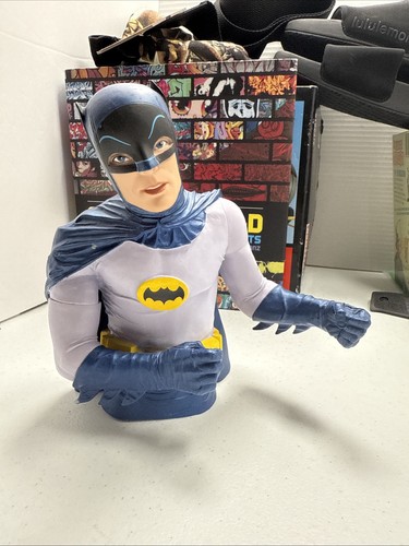 Batman comic book - dc,
