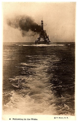 Nave guerra following in - nave, da
