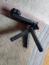 Mini treppiede laser