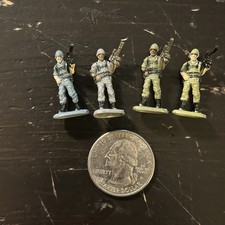 LOTTO MICRO MACCHINE MILITARI