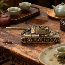 4 pezzi di modelli di carri