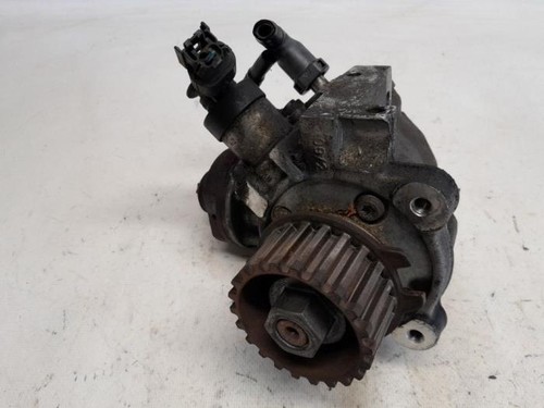 Pompa carburante meccanica