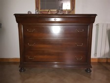 Comò in legno massello con