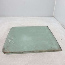 43R-000042 vetro fisso scorrevole Nissan Patrol TR 3.3 1986-93 posteriore sinist