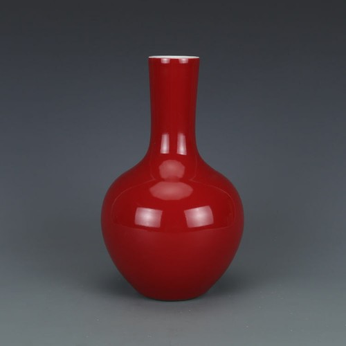 Antico vaso smaltato rosso