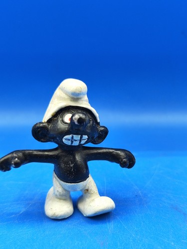 Puffo nero arrabbiato smurf - puffo,