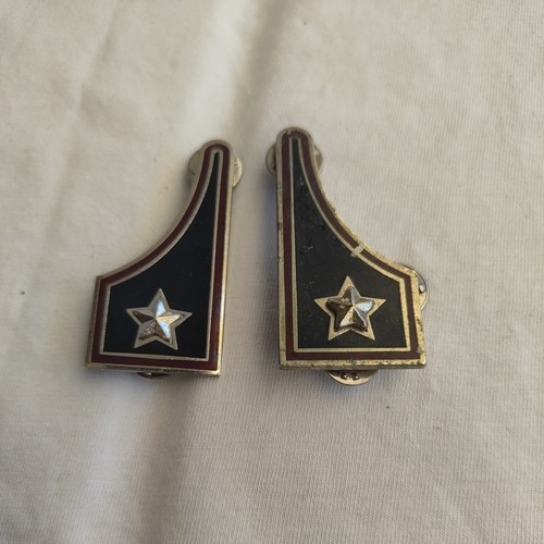 Mostrine distintivi esercito - distintivi,