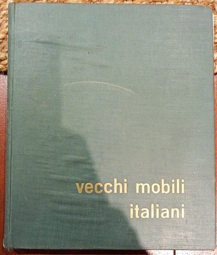 Vecchi mobili italiani tipi - vecchi,