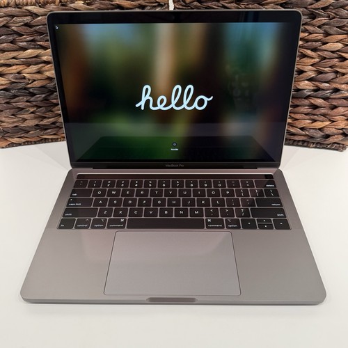 New apple macbook - pro, 13"
