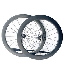 700C Carbon Racing Bike Ruote