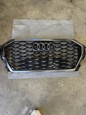 Griglia Anteriore Audi Q3 F3 ORIGINALE AUDI 83F853651 - Cornice Danneggiata!