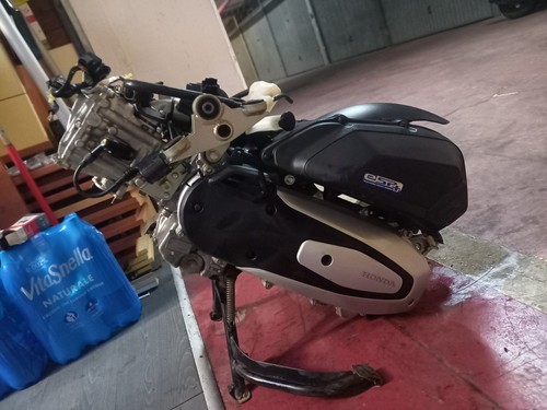 Blocco motore 150 - 150, 2024