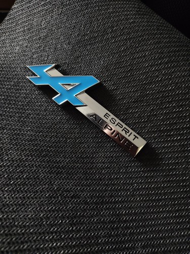 Badge métal esprit - 1x,