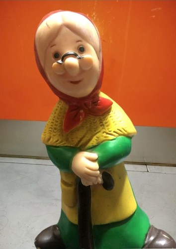 Raro pupazzo disney nonna - raro,