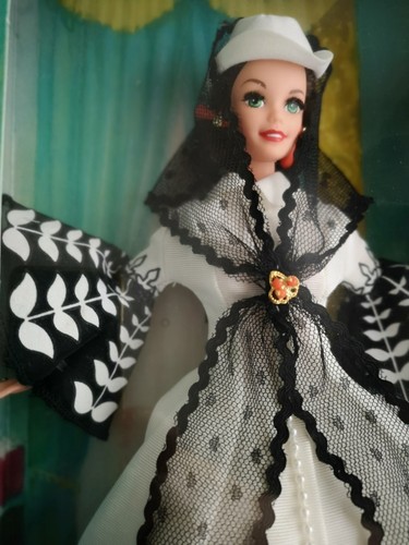 Barbie mattel via col - barbie, -via