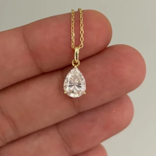 Collana solitario diamante