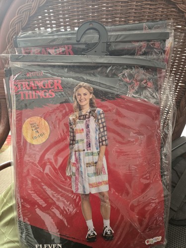 Costume stranger things eleven - costume,