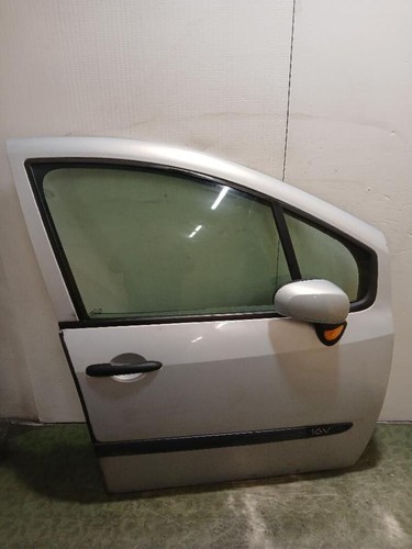 7751475518 porta anteriore