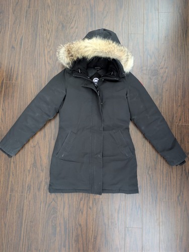 Authentic canada goose - authentic,